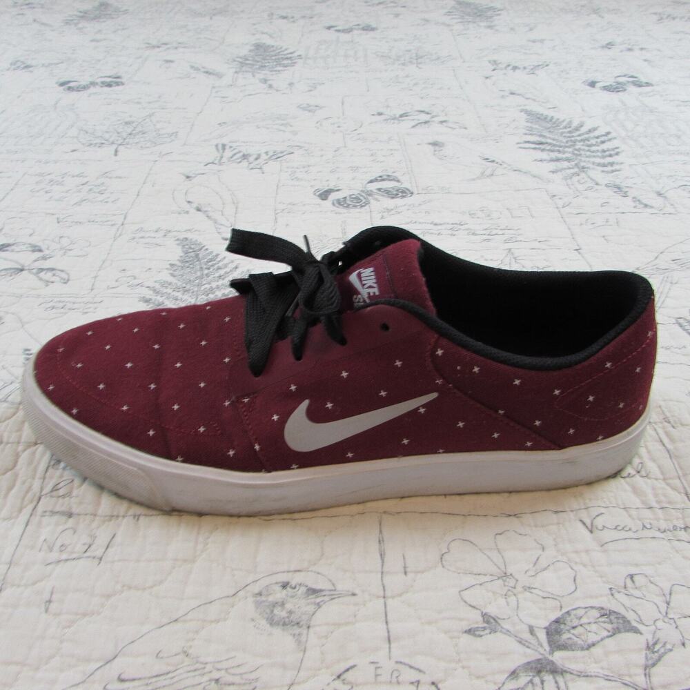 NIKE SD Canvas Premium Portmore Red size 11 Extremely Comfortable shoes